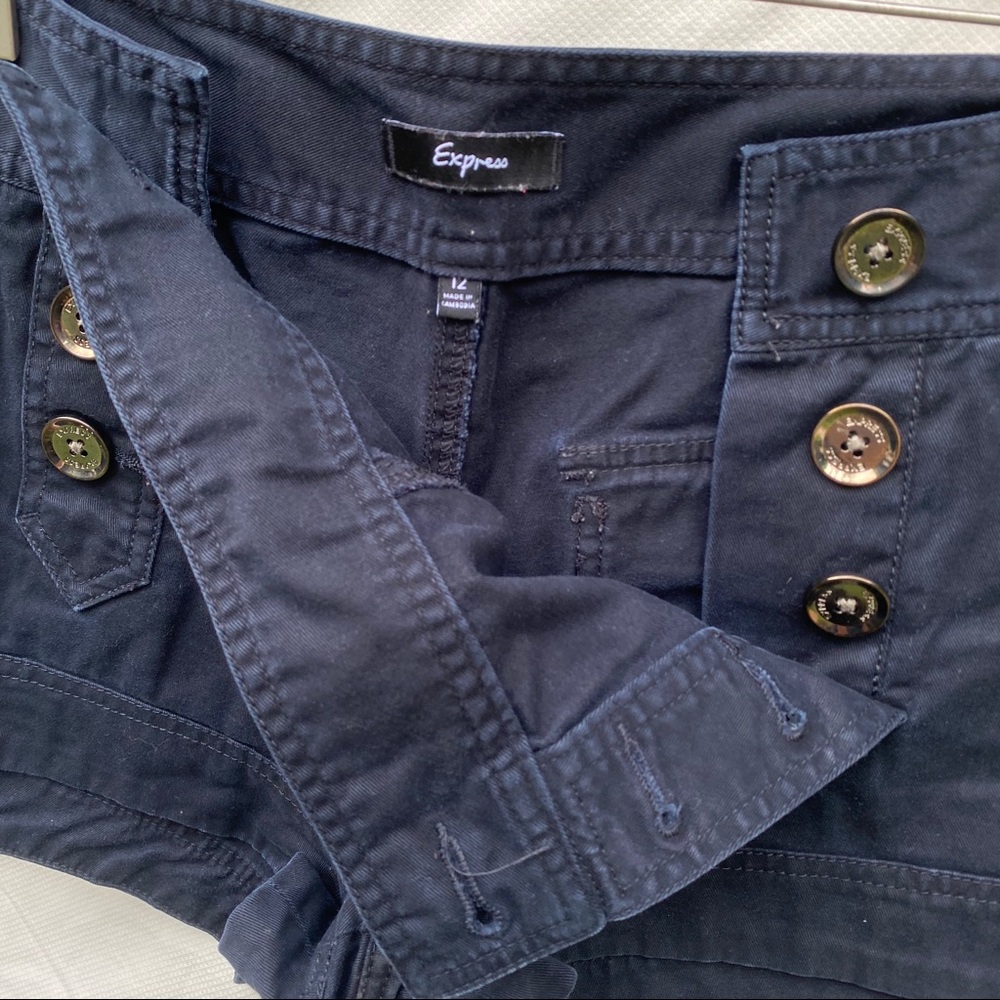 Express shorts - Picture 2 of 4